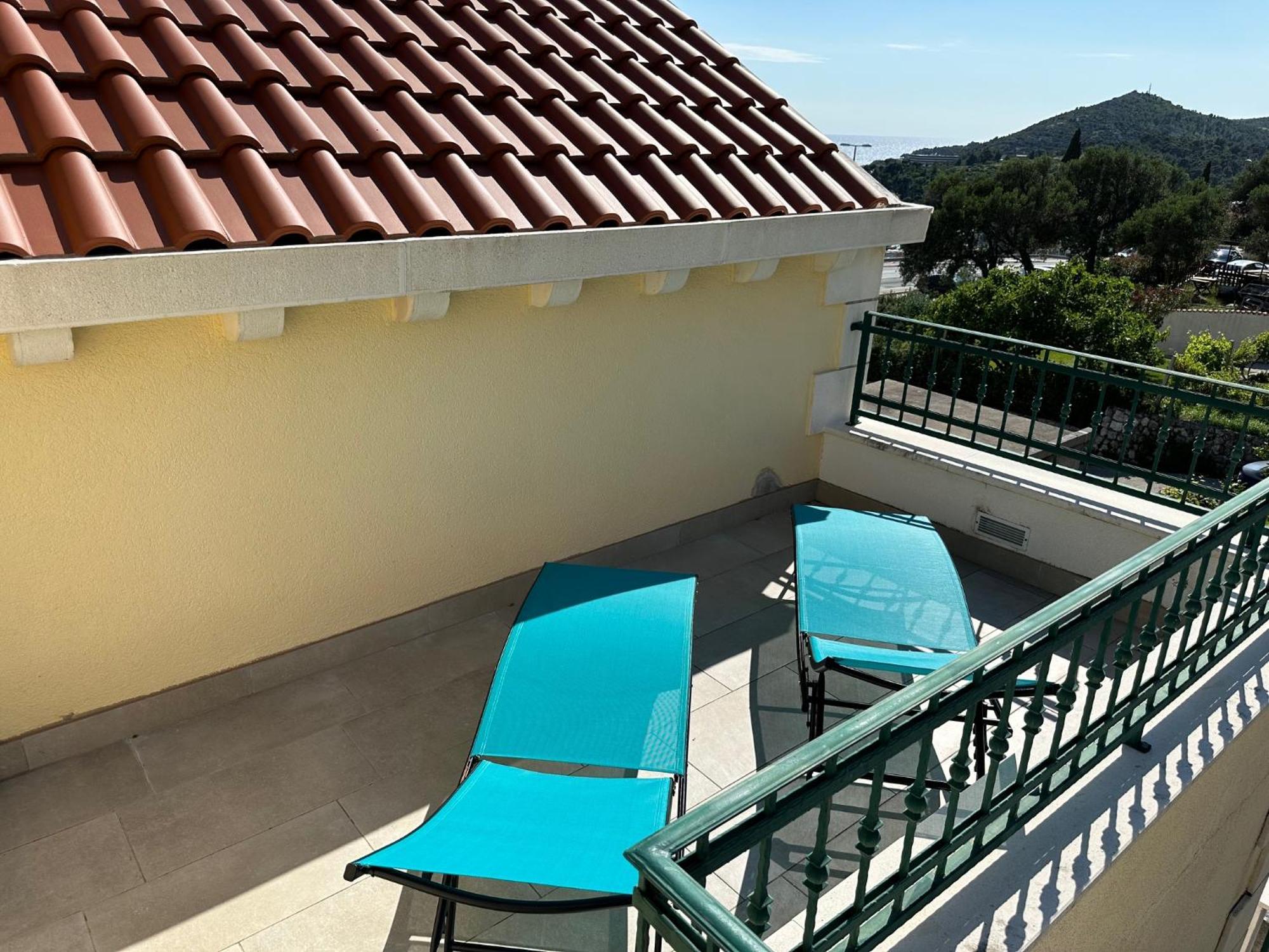 Spacious 1 Bedroom 4 Star Apartment, Mlini Exterior foto